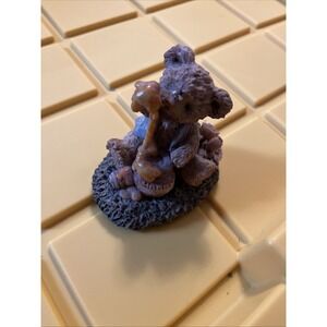 Vintage 1994 Teddy & me Honey Bear Figurine